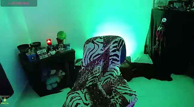 Snapshot of Alexa-Sweet69 chatting on 12/19/24, 05:07 Alexa-Sweet69 online show from 12/19/24, 05:07