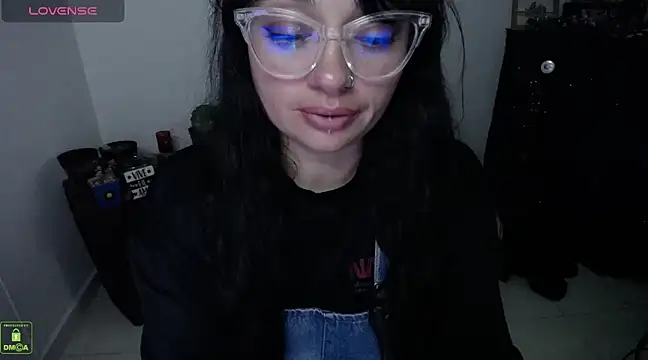 Snapshot of Alexa-Sweet69 chatting on 12/19/24, 11:46 Alexa-Sweet69 online show from 12/19/24, 11:46