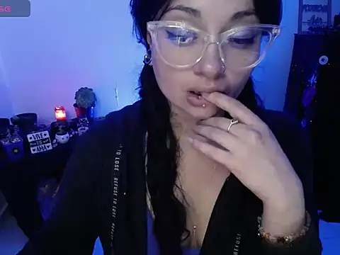 Snapshot of Alexa-Sweet69 chatting on 12/29/24, 12:20 Alexa-Sweet69 online show from 12/29/24, 12:20