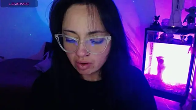 Snapshot of Alexa-Sweet69 chatting on 09/13/25, 07:46 Alexa-Sweet69 online show from 09/13/25, 07:46