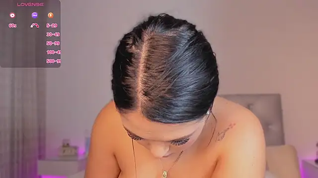 sophy champagne online show from 03/11/25, 03:45