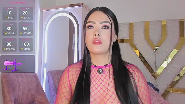 sophy champagne online show from 01/06/26, 01:20