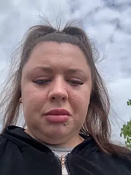 Sara Slow online show from 04/22/26, 12:39