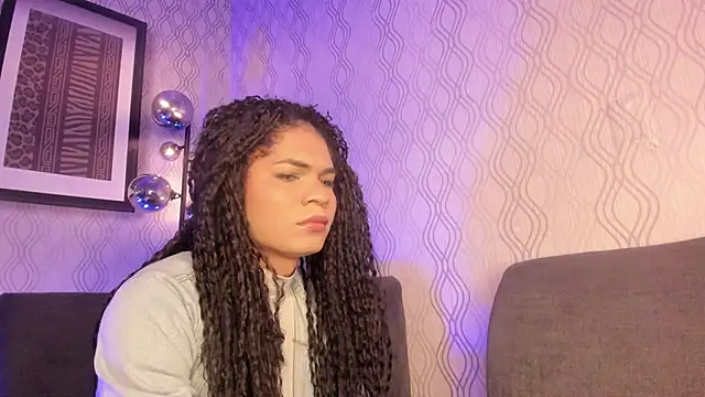 Snapshot of vennus1_ chatting on 01/13/25, 12:35 vennus1  online show from 01/13/25, 12:35