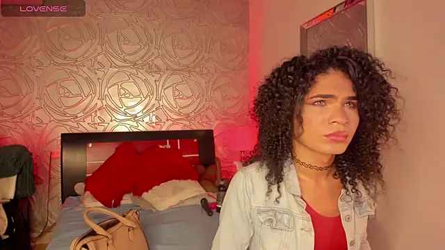 Snapshot of vennus1_ chatting on 03/12/25, 12:47 vennus1  online show from 03/12/25, 12:47