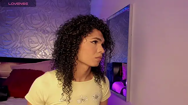 Snapshot of vennus1_ chatting on 09/12/25, 08:20 vennus1  online show from 09/12/25, 08:20