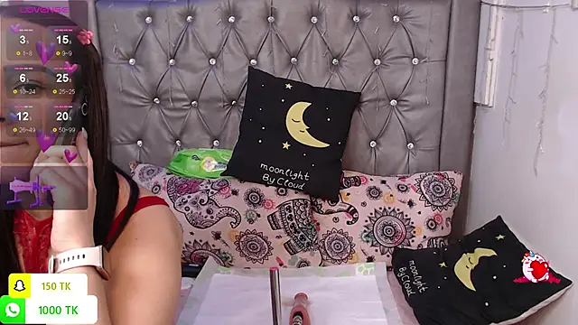 LAILAGUMMY online show from 11/21/25, 02:16