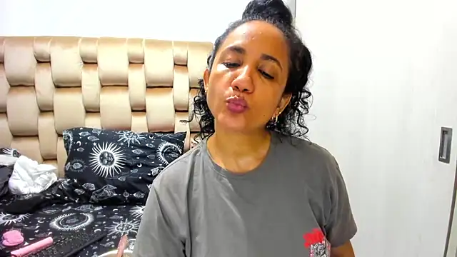 alaskmiller1 online show from 04/29/26, 02:04