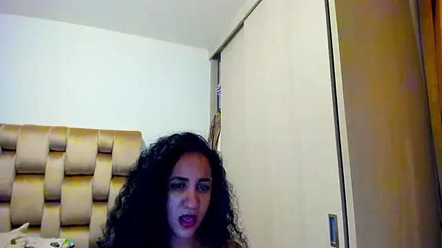 Snapshot of alaskmiller1 chatting on 06/25/26, 02:11 alaskmiller1 online show from 06/25/26, 02:11