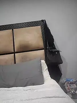 Snapshot of Mahi4luv chatting on 12/03/24, 08:17 Mahi4luv online show from 12/03/24, 08:17