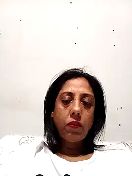 Snapshot of Mahi4luv chatting on 09/23/25, 12:35 Mahi4luv online show from 09/23/25, 12:35