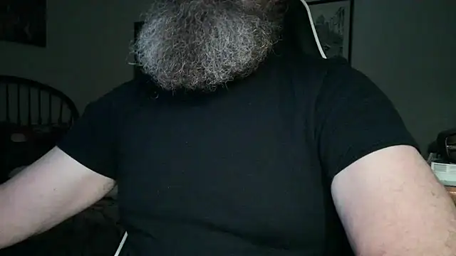 Snapshot of usdirtymikee9 chatting on 02/06/25, 01:38 usdirtymikee9 online show from 02/06/25, 01:38