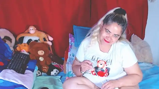 estrellita fugaz16x online show from 11/02/25, 03:31