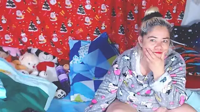 estrellita fugaz16x online show from 02/03/26, 08:41