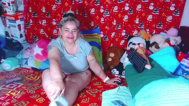 estrellita fugaz16x online show from 05/13/26, 04:32
