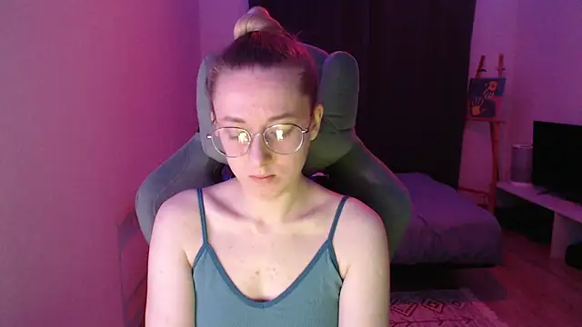 AnabelFrel online show from 11/09/25, 01:15