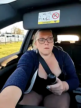 winniess40 online show from 03/31/26, 06:58