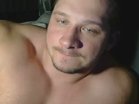 LionEdwin online show from 03/25/26, 04:46