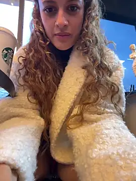 alana15 online show from 03/04/25, 11:11