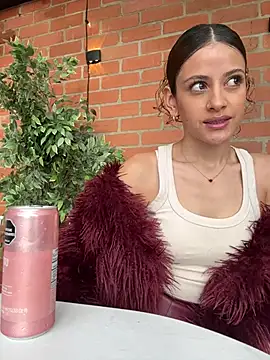 alana15 online show from 03/27/26, 09:47