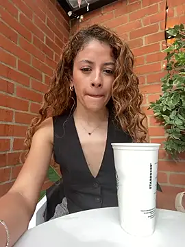 alana15 online show from 06/05/26, 09:20