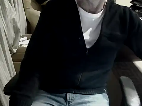 mariohurt101 online show from 09/16/25, 09:27