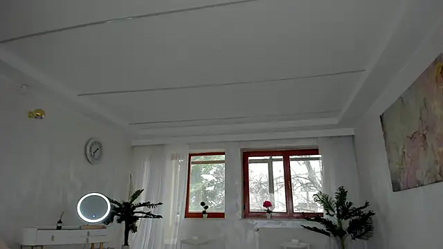 TiffanyHouston  online show from 03/01/25, 06:46