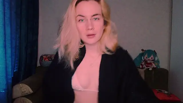 xxxcharismaaa online show from 02/25/25, 08:58