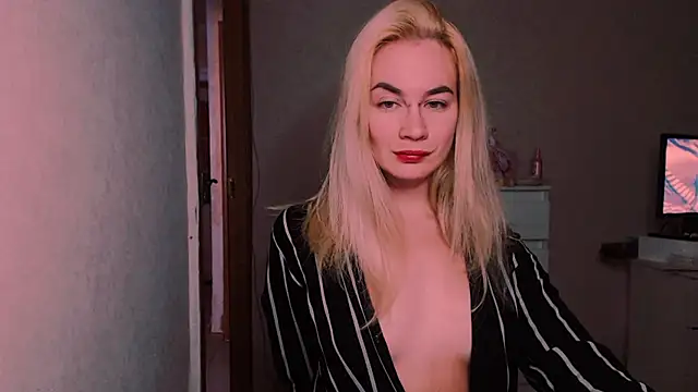 xxxcharismaaa online show from 10/10/25, 08:19