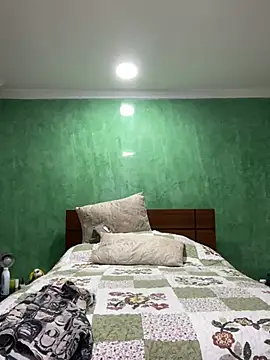 Snapshot of pinedasex777 chatting on 01/20/25, 11:21 pinedasex777 online show from 01/20/25, 11:21