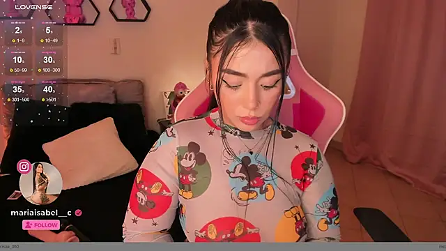 shantall vidales  online show from 12/31/24, 09:42