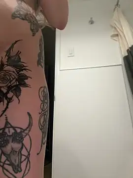 chloetease online show from 12/13/24, 11:17