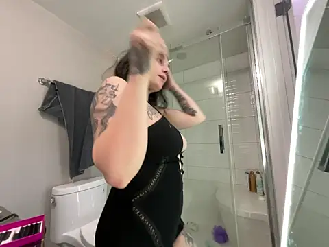 chloetease online show from 03/23/25, 03:10