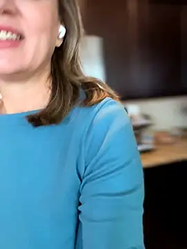 MaiseKnox online show from 03/29/26, 05:35