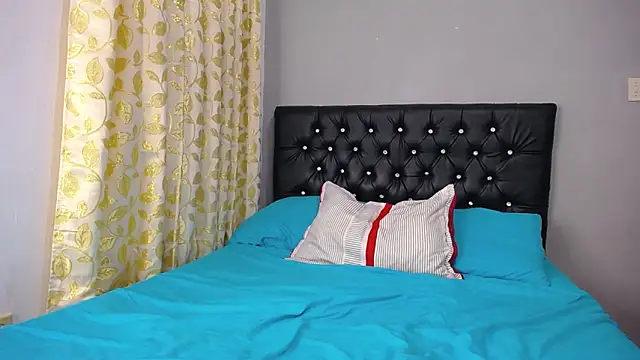 loveyouzahara2020 online show from 12/02/24, 02:53