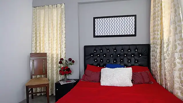 loveyouzahara2020 online show from 02/15/25, 09:15