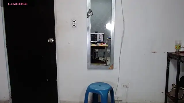 lizparker69x online show from 06/02/26, 07:05
