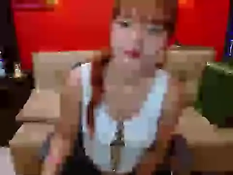 Snapshot of miss_tinnymafe chatting on 06/17/26, 02:58 miss tinnymafe online show from 06/17/26, 02:58