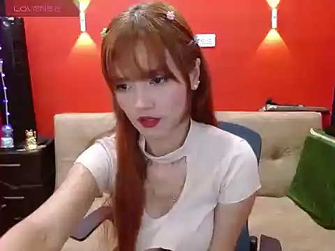 Snapshot of miss_tinnymafe chatting on 06/20/26, 02:58 miss tinnymafe online show from 06/20/26, 02:58
