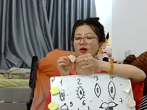 Snapshot of Cute_Ruby01 chatting on 03/01/25, 03:27 Cute Ruby01 online show from 03/01/25, 03:27