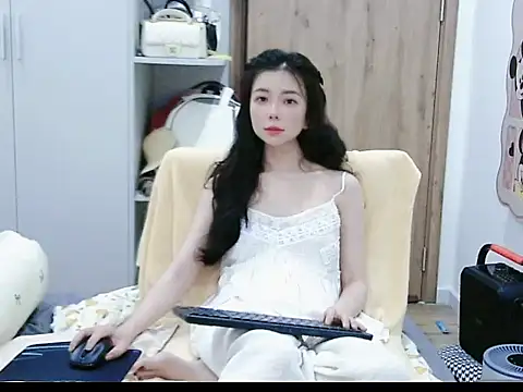 Cute Ruby01 online show from 06/20/26, 11:35