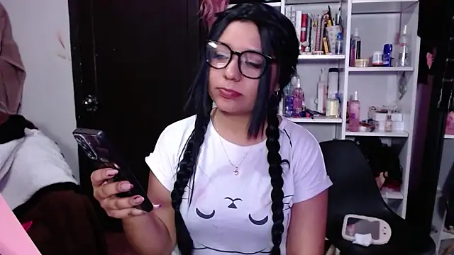 lil daisy7 online show from 02/01/25, 04:03