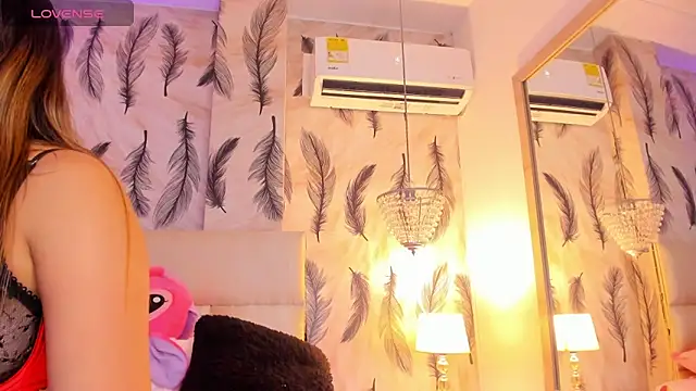 Vivi prinncess online show from 11/20/25, 11:48