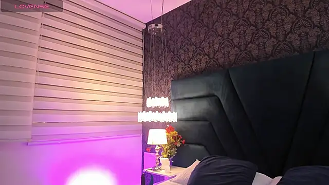 Vivi prinncess online show from 05/22/26, 11:32