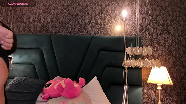 Vivi prinncess online show from 06/02/26, 11:40