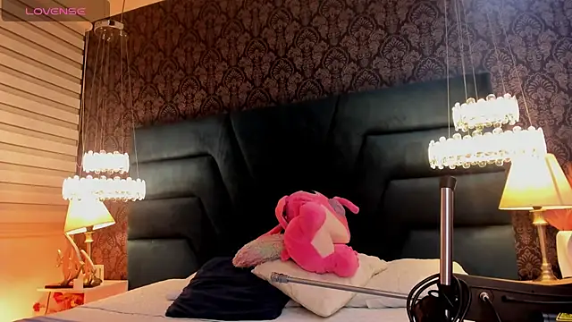 Vivi prinncess online show from 06/08/26, 11:16