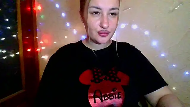 Mandy Belcher online show from 10/08/25, 03:42