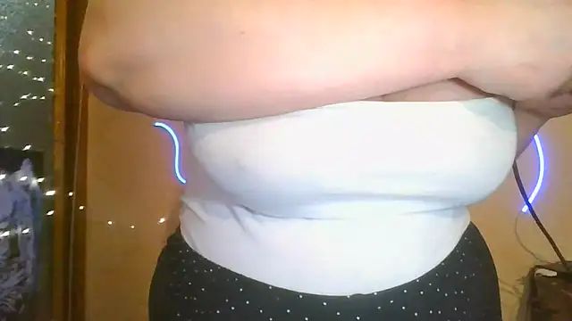 Snapshot of Mandy_Belcher chatting on 06/05/26, 04:56 Mandy Belcher online show from 06/05/26, 04:56