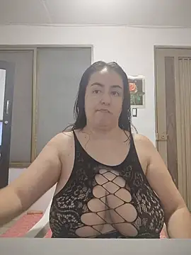 Snapshot of rosahills chatting on 07/10/26, 08:44 rosahills online show from 07/10/26, 08:44