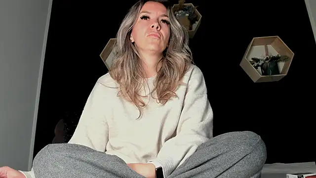 Alesys69 online show from 04/13/26, 09:42